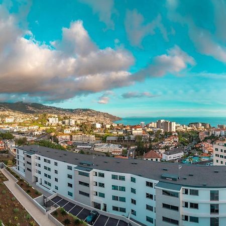 The Place Funchal  Buitenkant foto